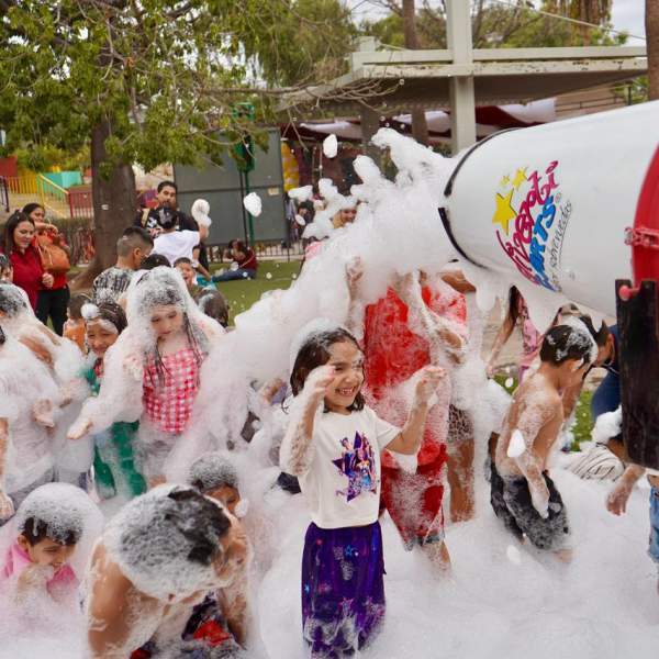 Gobierno de Sonora celebra a las niñas y los niños con festejo en el Parque Infantil